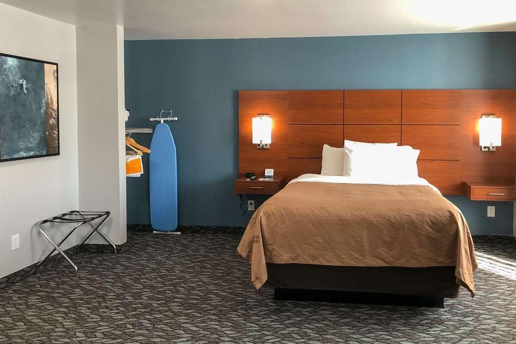 Quality Inn & Suites Watertown Fort Drum Calcium Cameră foto