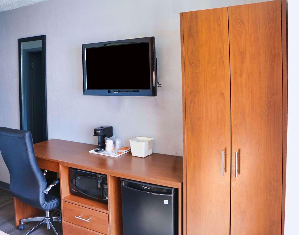 Quality Inn & Suites Watertown Fort Drum Calcium Cameră foto
